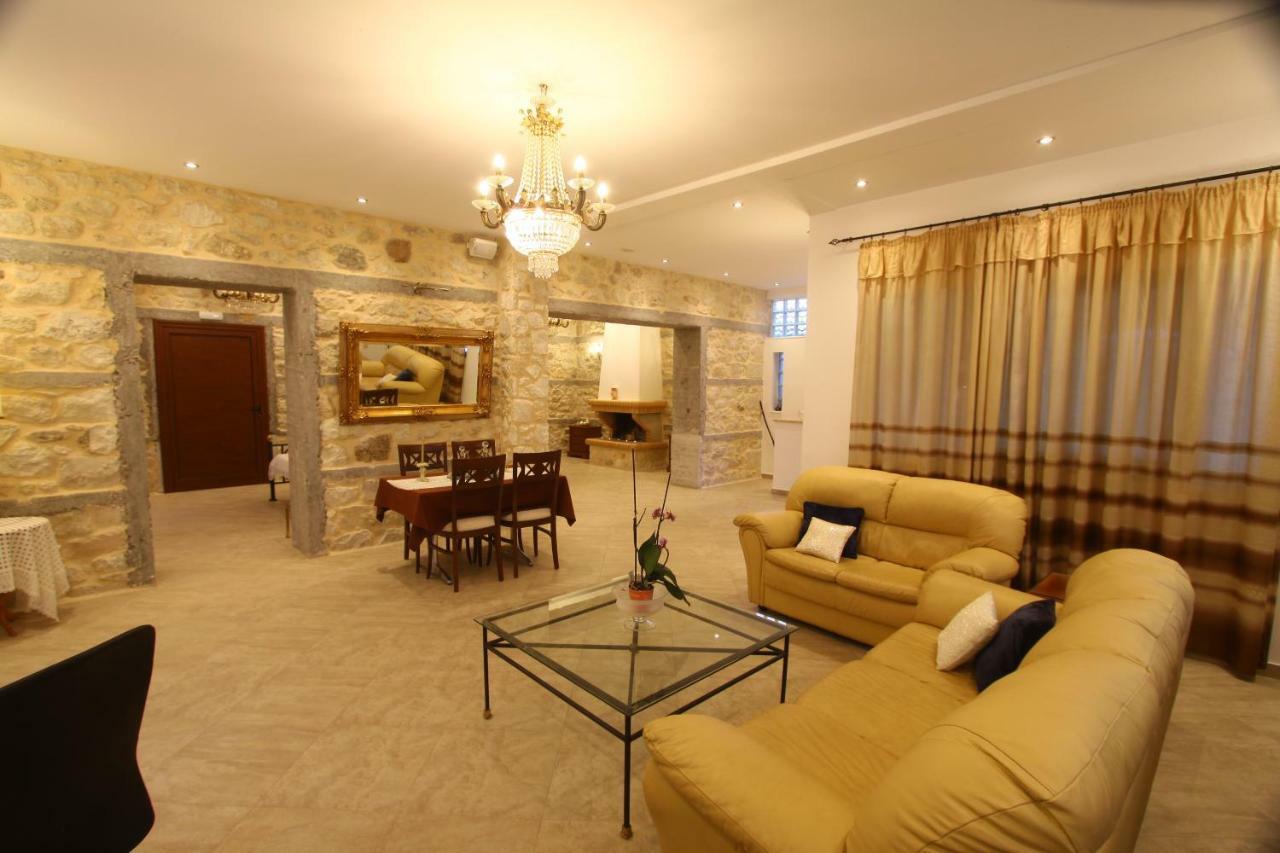 Villa Vanilla Agioi Theodoroi Ngoại thất bức ảnh
